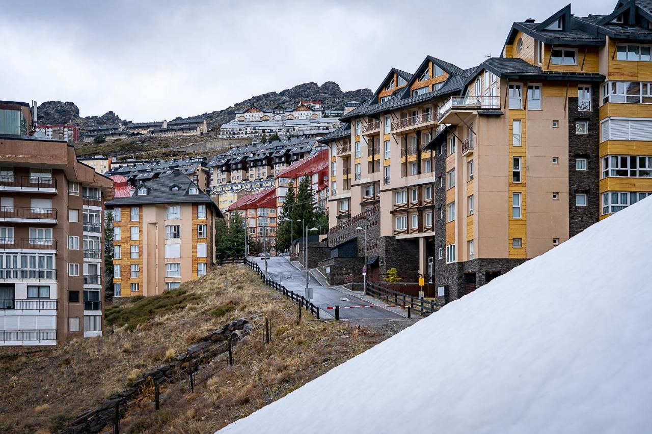 Miramar Ski Premium Sierra Nevada Exterior photo